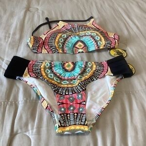 Body Glove bikini Culture small top xsmall bottoms